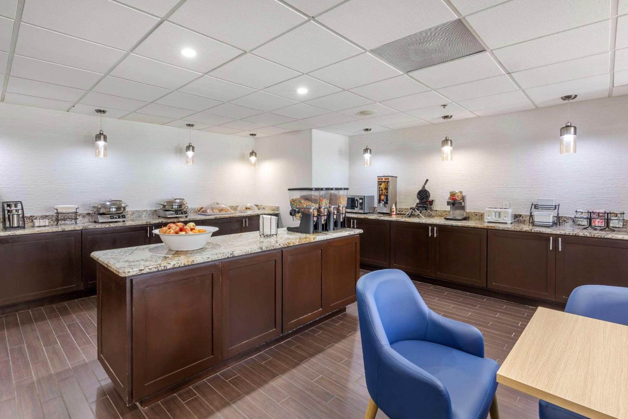 Comfort Inn Dallas North Love Field Airport Εξωτερικό φωτογραφία