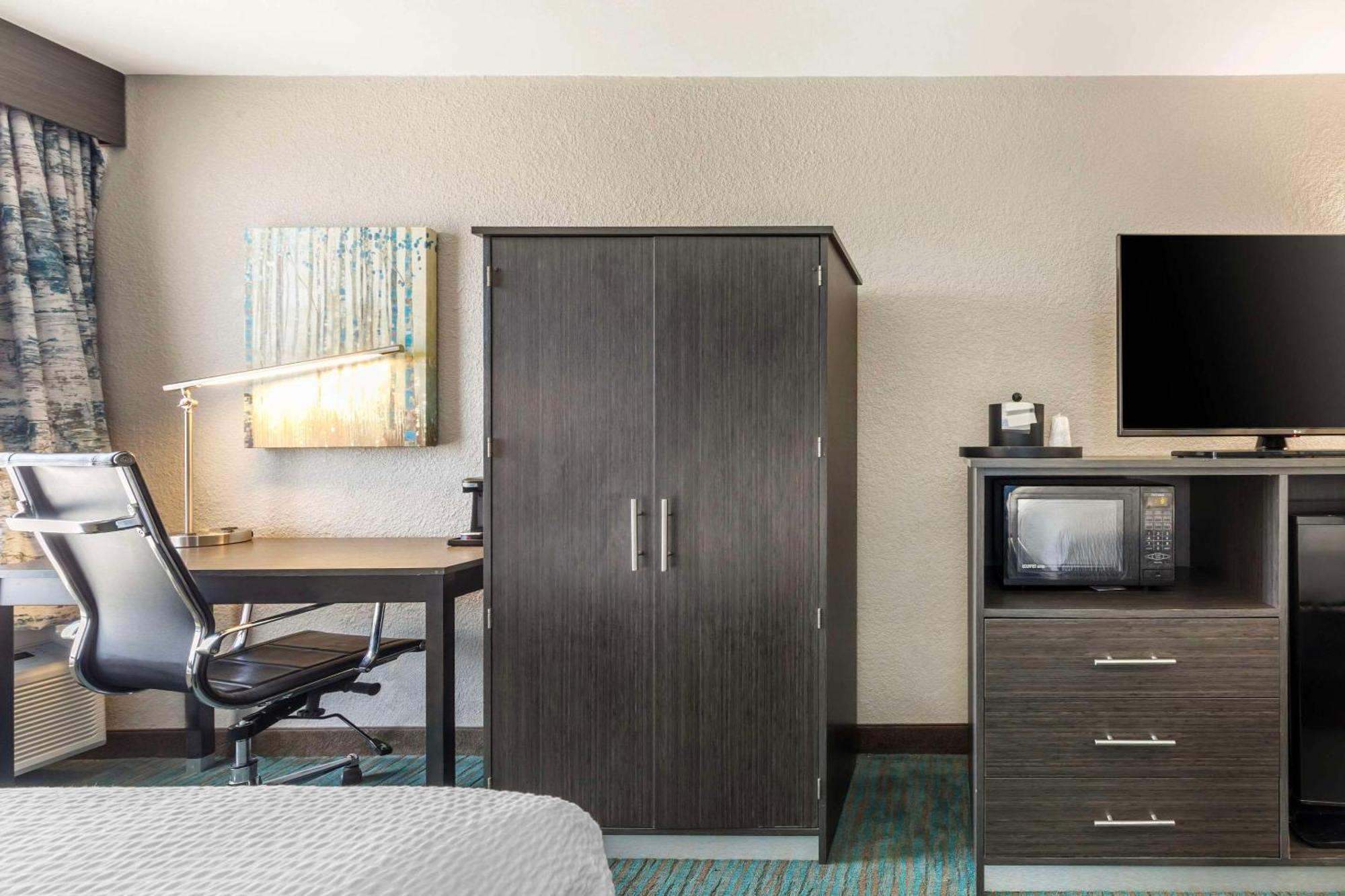 Comfort Inn Dallas North Love Field Airport Εξωτερικό φωτογραφία